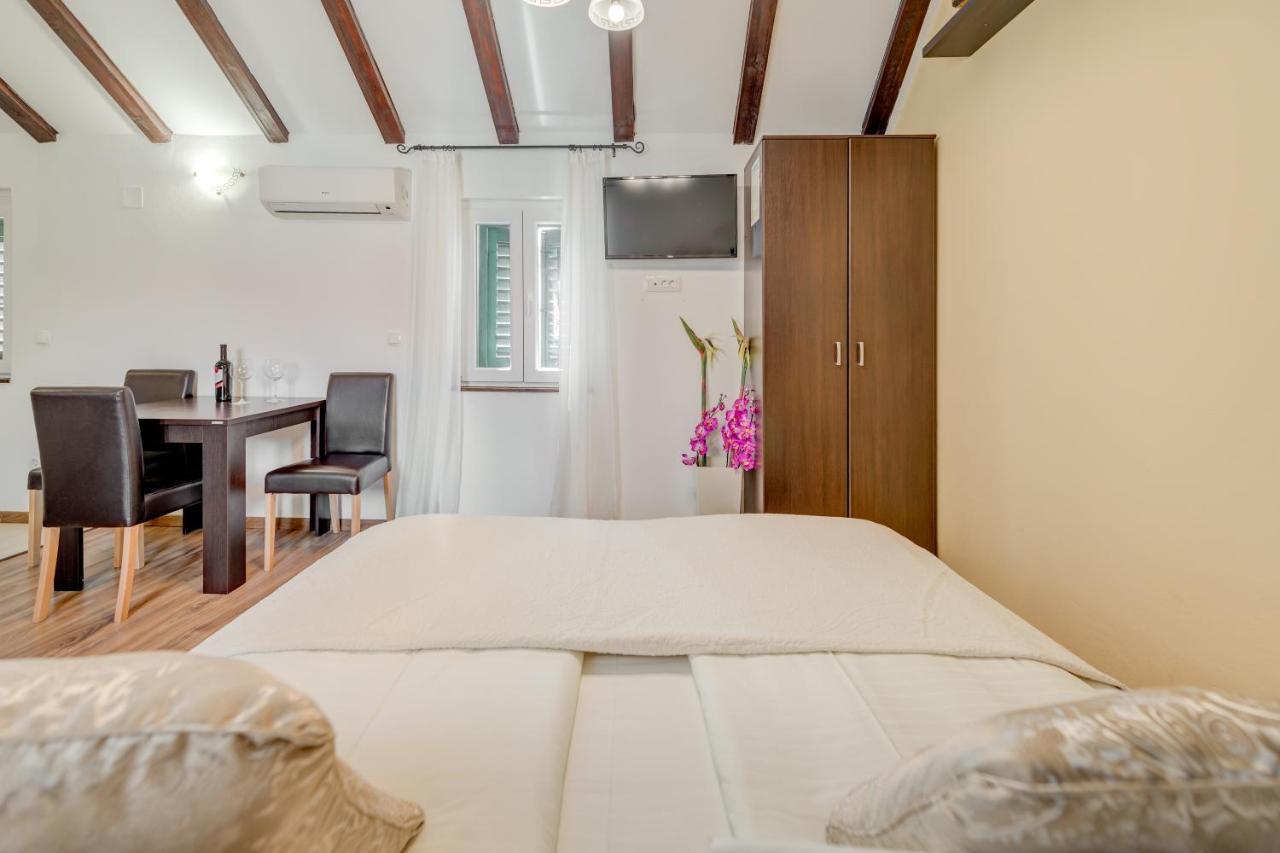 Guesthouse Imperator Σπλιτ Εξωτερικό φωτογραφία