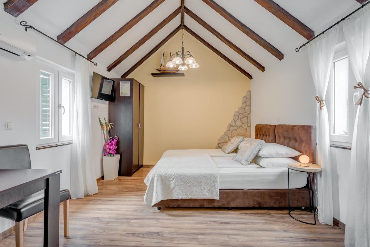Guesthouse Imperator Σπλιτ Εξωτερικό φωτογραφία
